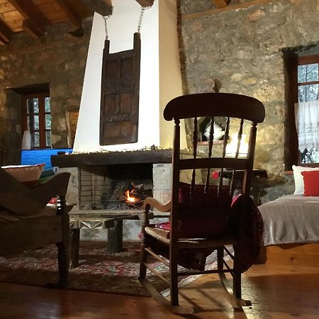 Lílaia Mariolata Stone House 빌라 외부 사진